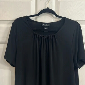 Maggie Barnes black top 00x/14w